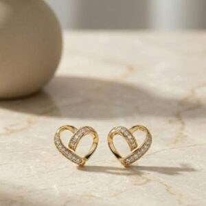 Brinco Coração Orgânico Cravejado Folheado Ouro 18k